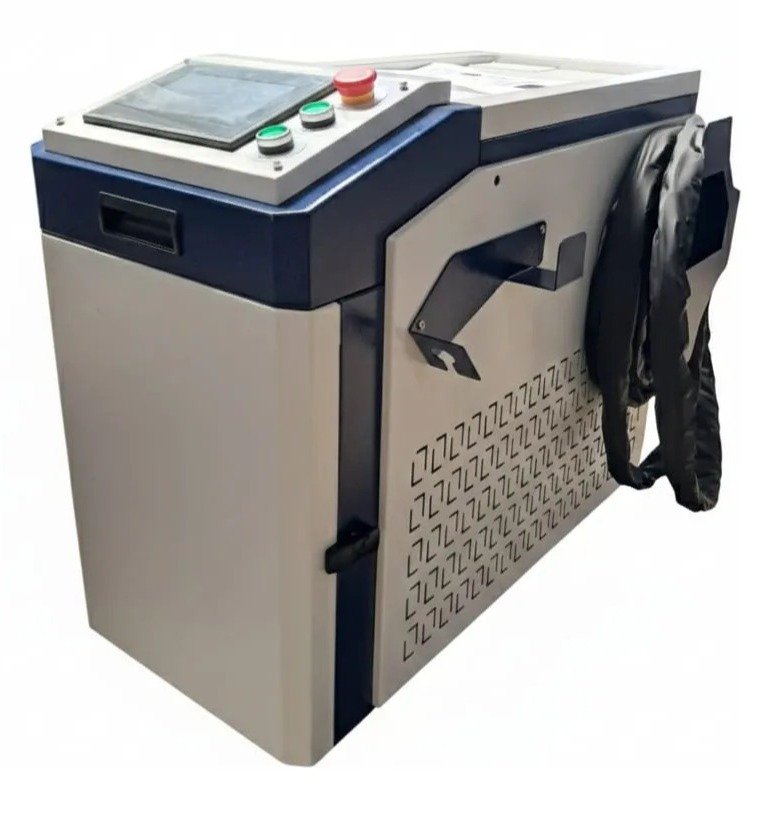 Maquina De Solda A Laser 1500w 3 Em 1 Solda Corta E Limpa Cor Branco e Azul 333